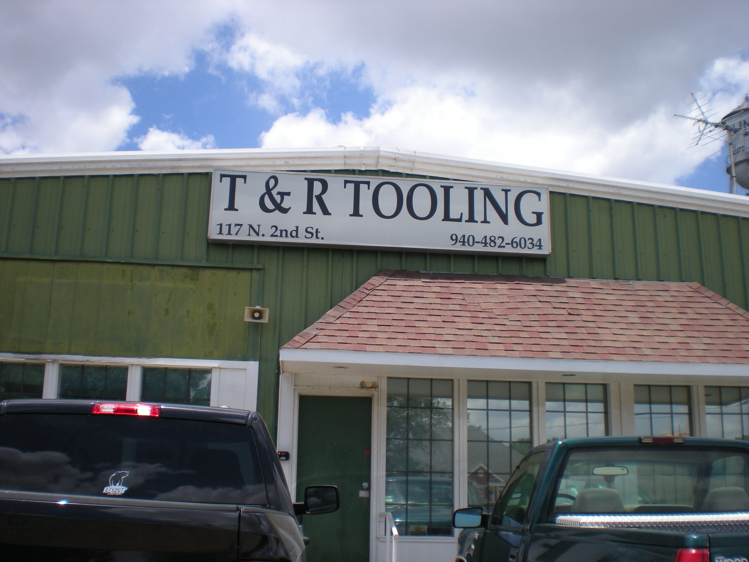 T&R Tooling's first location in downtown Krum, TX